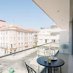 Pescaia - 2 Bedrooms And 2 Balconies In Alvalade