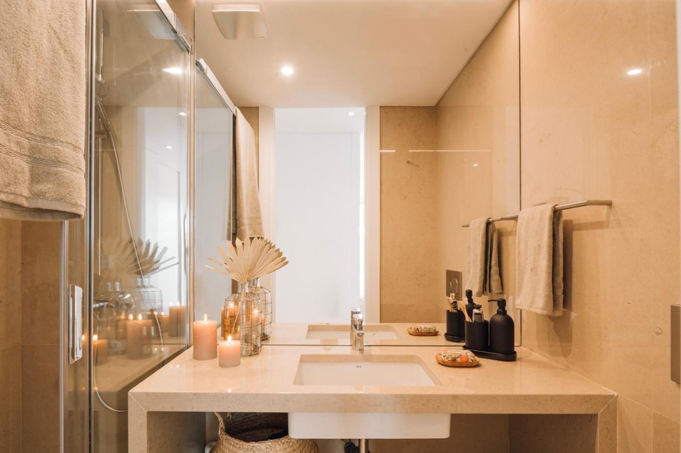 Lejlighed Pescaia - 2 Bedrooms And 2 Balconies In Alvalade Lisboa